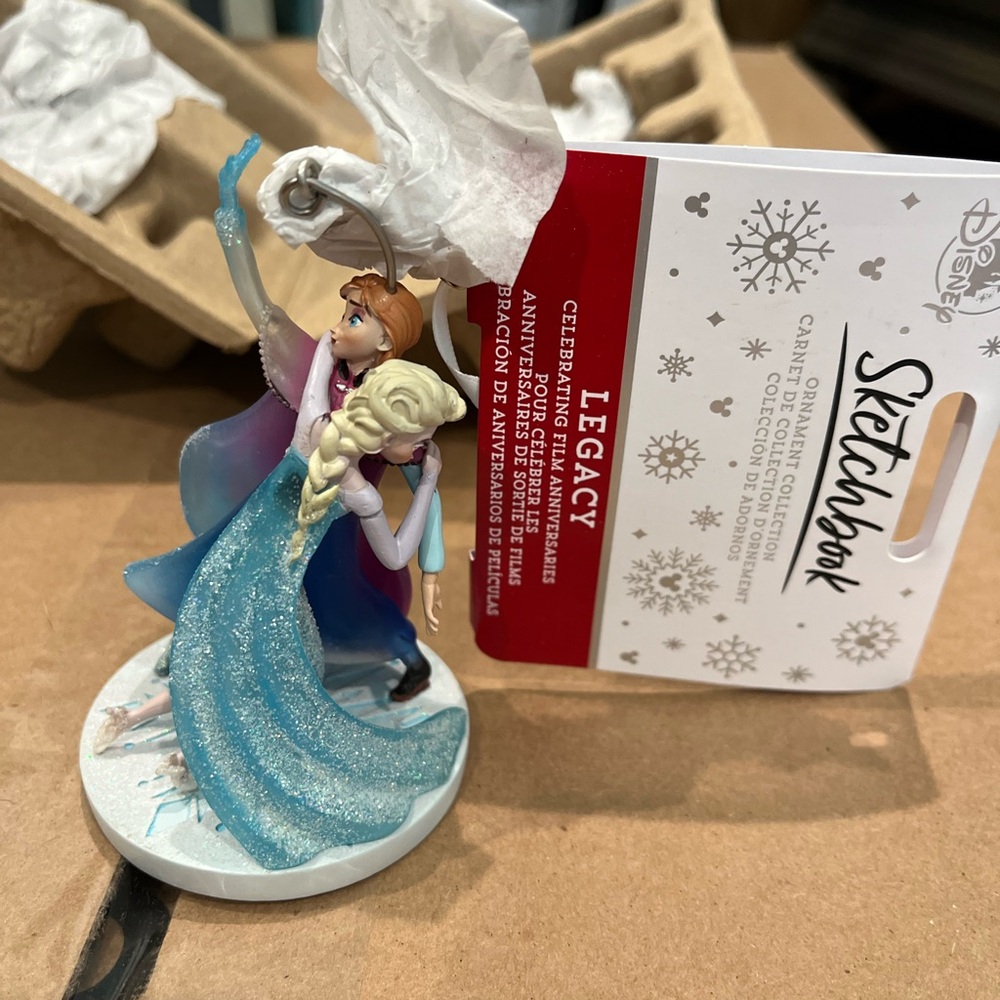 Disney frozen ornament